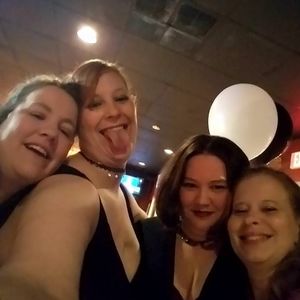 Meet your Posher, Nikki